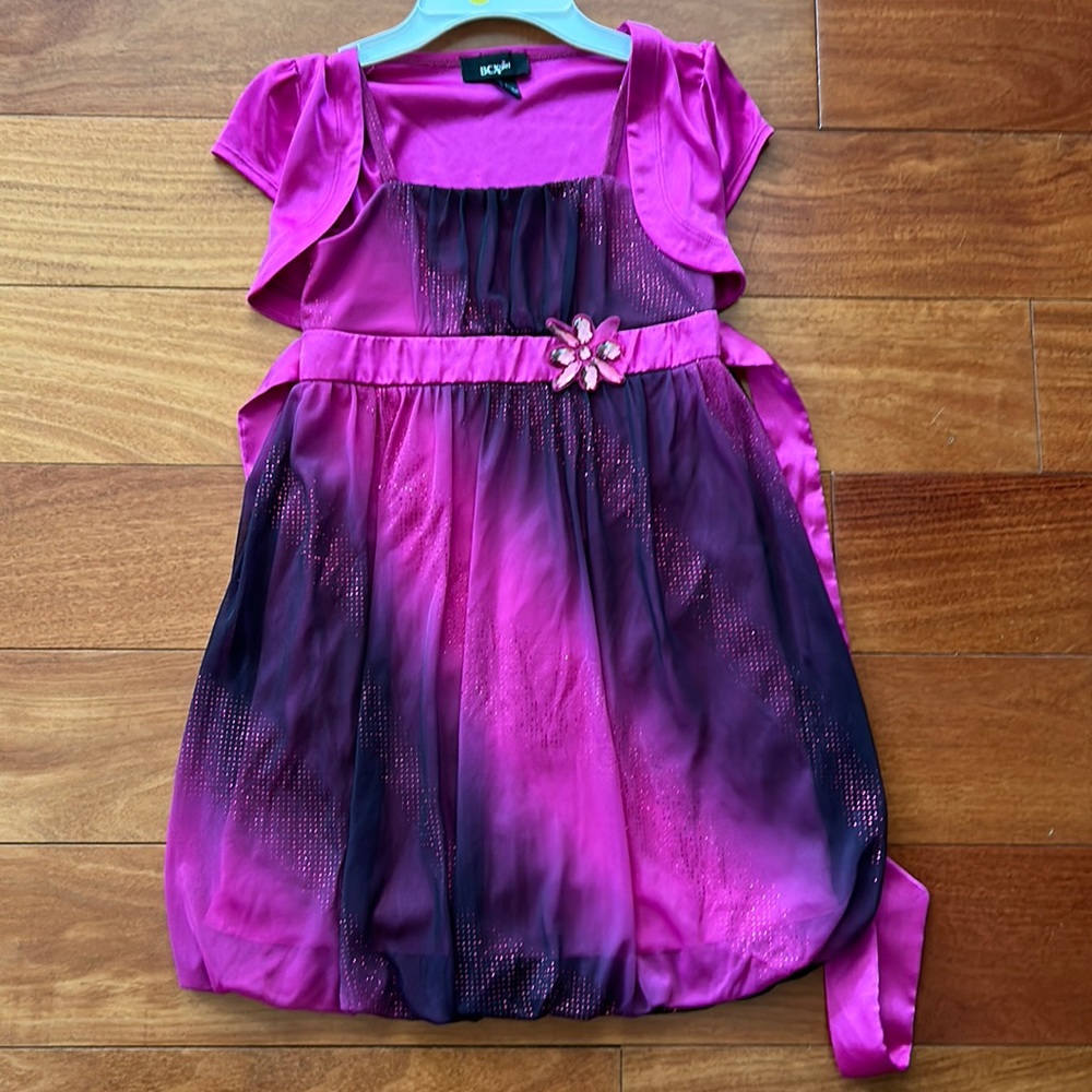 Girls size 7 dress